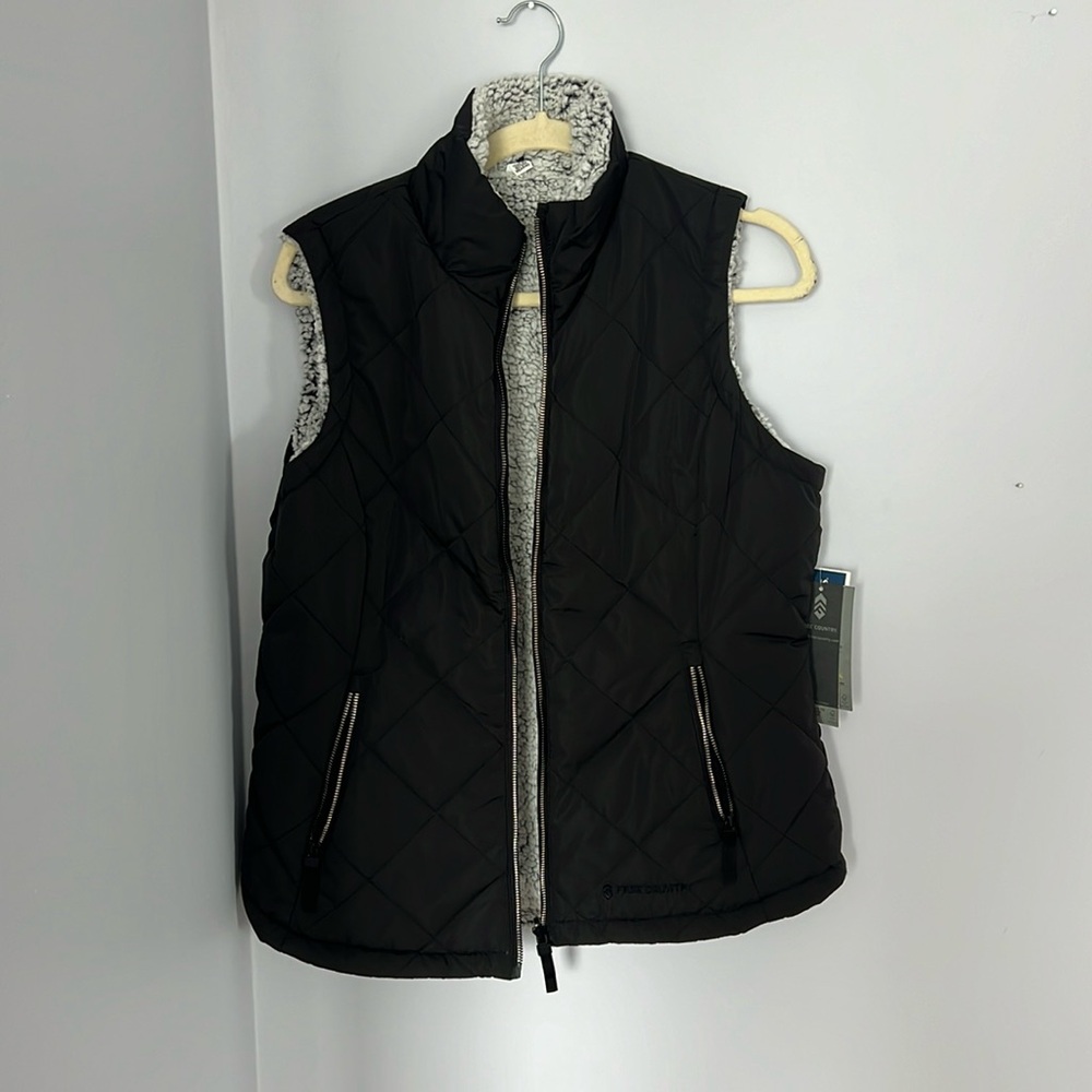Free country Vest bought but never worn, tags still on